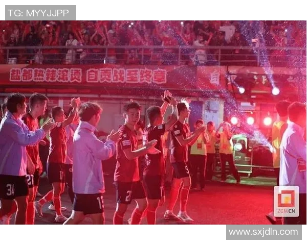 足球明星联袂演绎时尚潮流盛典精彩瞬间回顾与展望